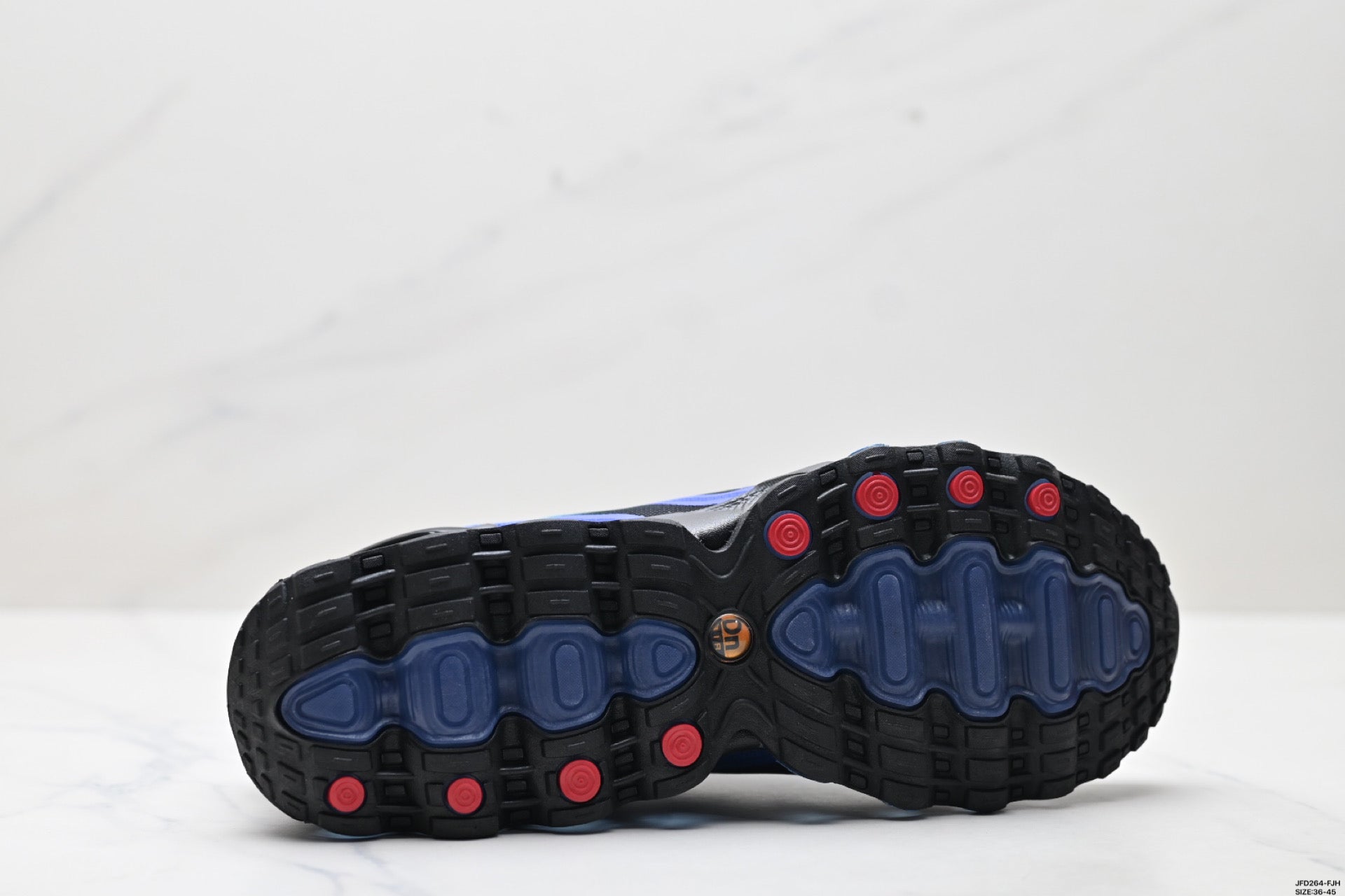 Nike Air Max DN8 Low Hyper Royal Blue Black Shoes